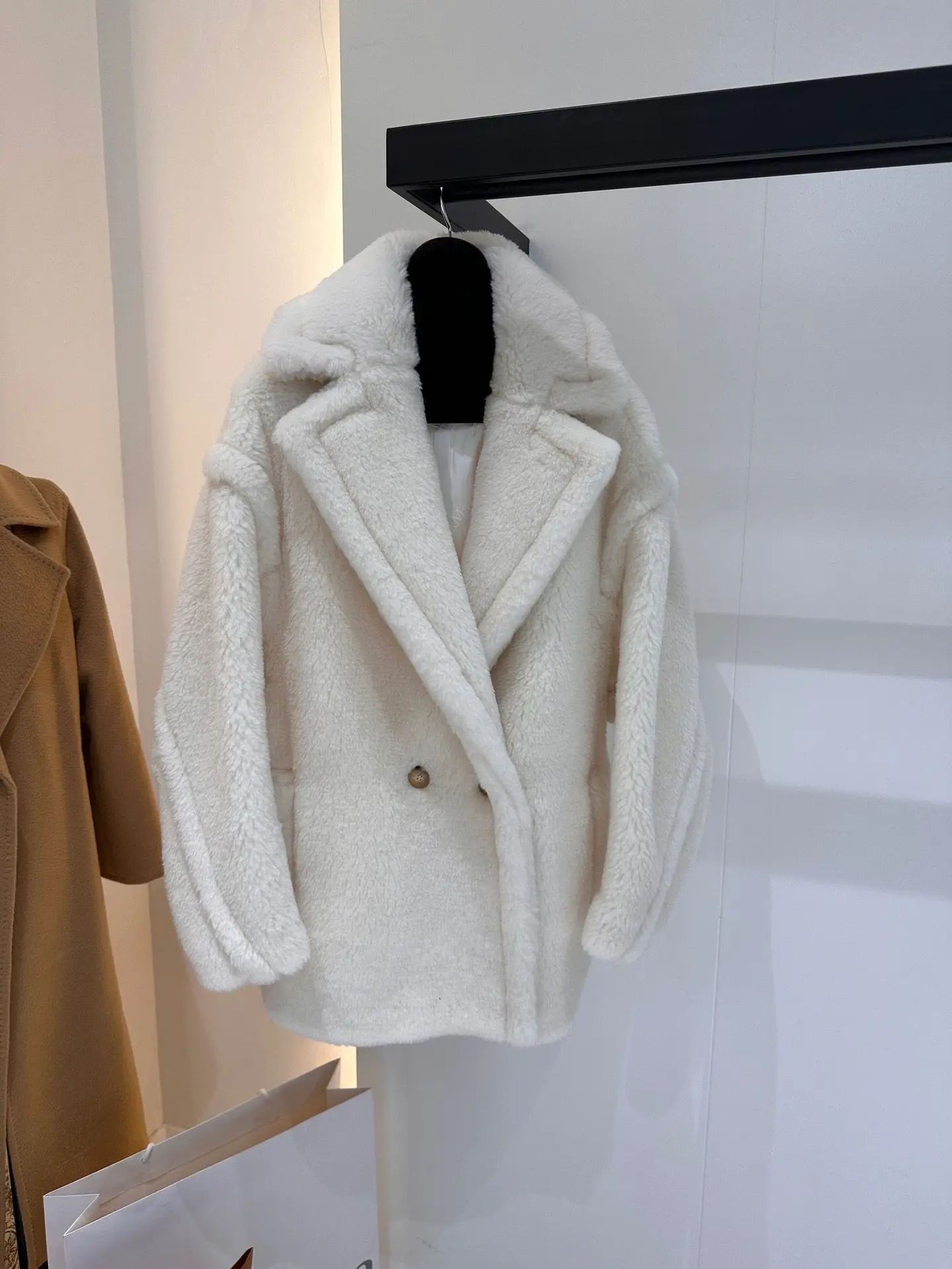 Max Kurzer Teddybär-Mantel 62% Alpaka 26% Wolle 12% Seide Mantel Winter DAMEN Jacke Verdickter Damenmantel Übergroß