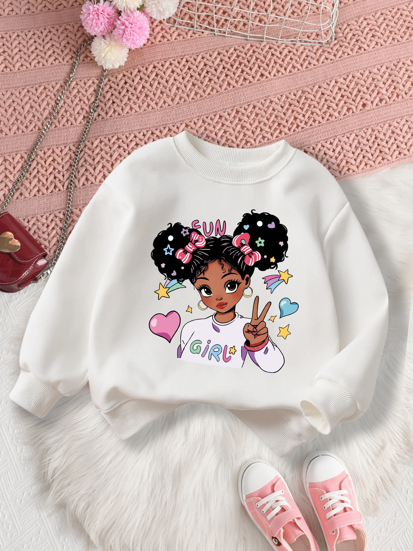 

Girls' Round-Neck Sweatshirt with Soft and Breathable Fabric, Suitable for Spring and Autumn, Children's Pullover Top