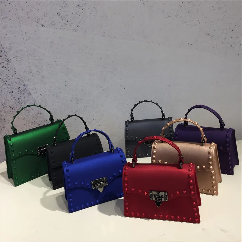 Pequenas bolsas crossbody pvc para mulheres, bolsas de ombro, rebite messenger bag, moda feminina casual, alta qualidade