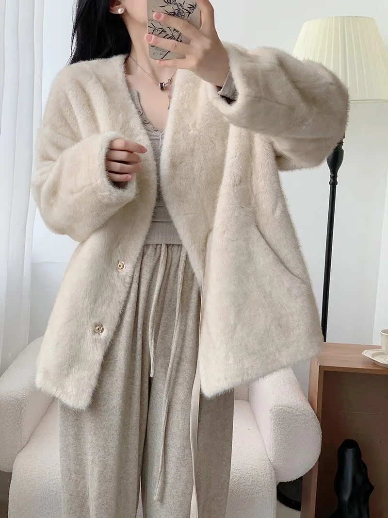 

Экологичное пальто из искусственного меха с белым лунным светом и поясом, ртатое на талии, дизайн кожи и волос для женщин