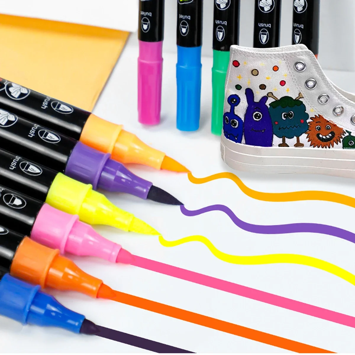 24 Colors Dual Tip Fabric Marker Set Non Toxic Permanent Indelible for T-shirt Canvas Shoes Clothes DIY Graffiti Craft Supplies