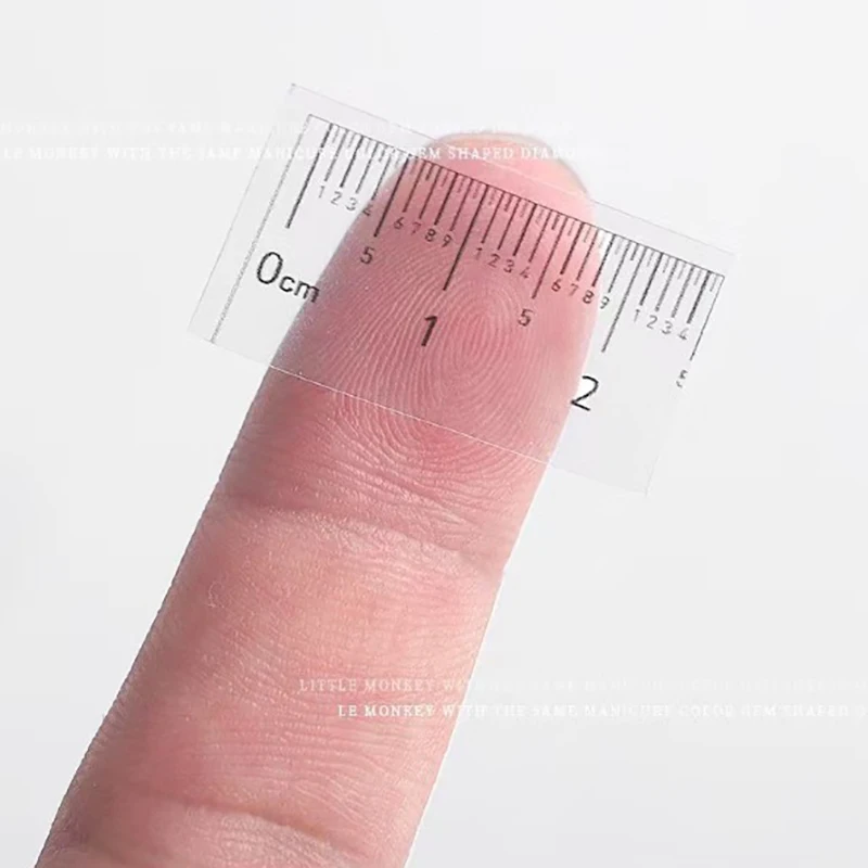 Nail Measure Easy Ultra-Thin Soft PVC Ruler Manual Fake Nails Measuring Size Transparent Map Caliper Ruler Nail Art Tool
