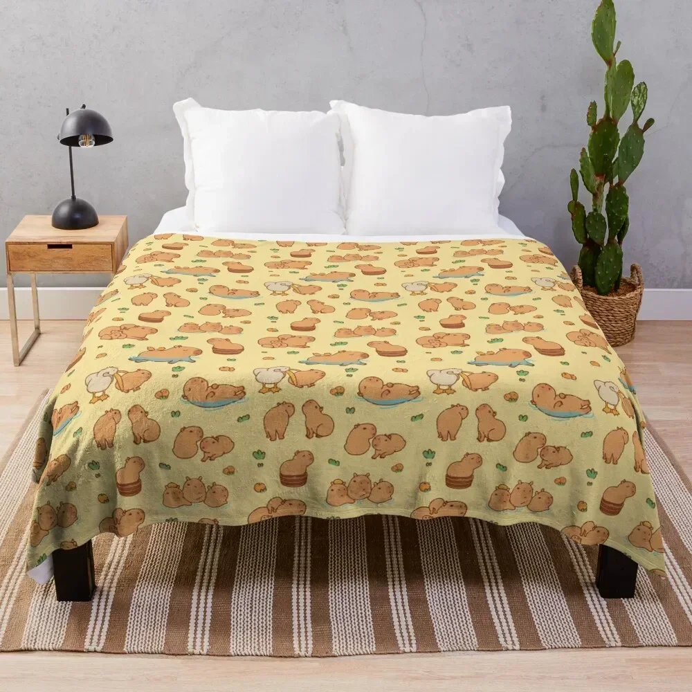 

Capybara cute seamless pattern, yellow background Throw Blanket Luxury Thicken Summer Sofa Vintage Blankets