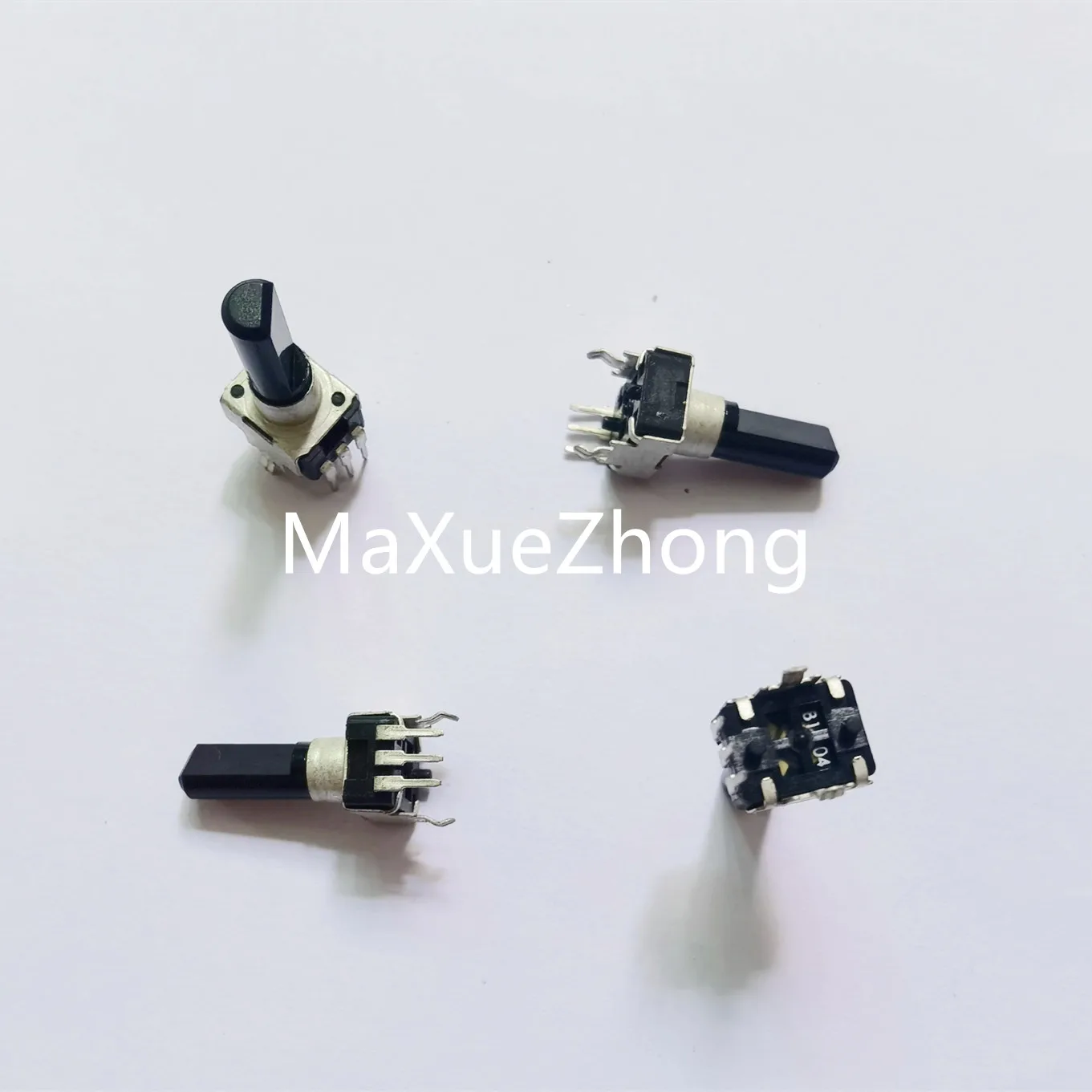 ใหม่ 100% RV09 ประเภทตรงปรับ Potentiometer ปรับความต้านทาน B5K B10K B20K B50K B100K ครึ่งเพลา (SWITCH)