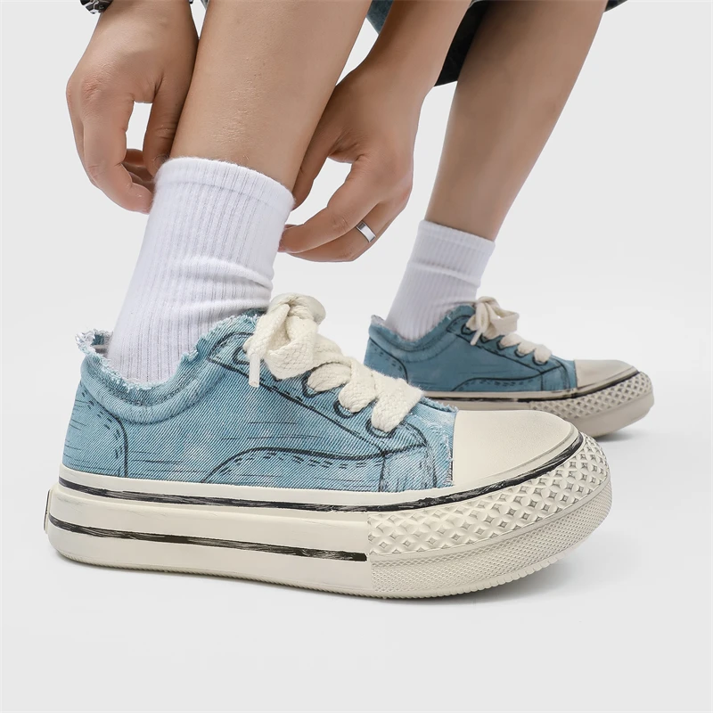 Thick Sole Comfortable Mesh Splicing Sneakers 2025 New Summer Men Casual Shoes Fashion Lightweight Outdoor Breathable Mans Shoes