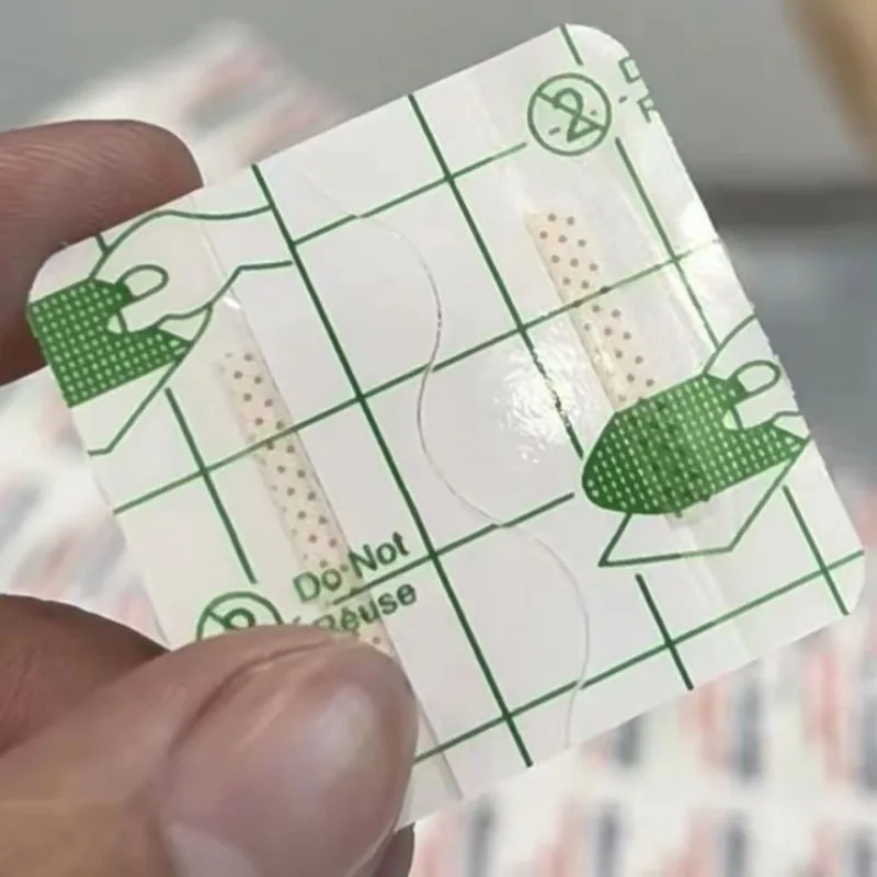 50 개/대 스킨 패치 접착 붕대 용 응급 처치 석고 상처 드레싱 밴드 보조 38x38mm 패치 응급 생존 키트