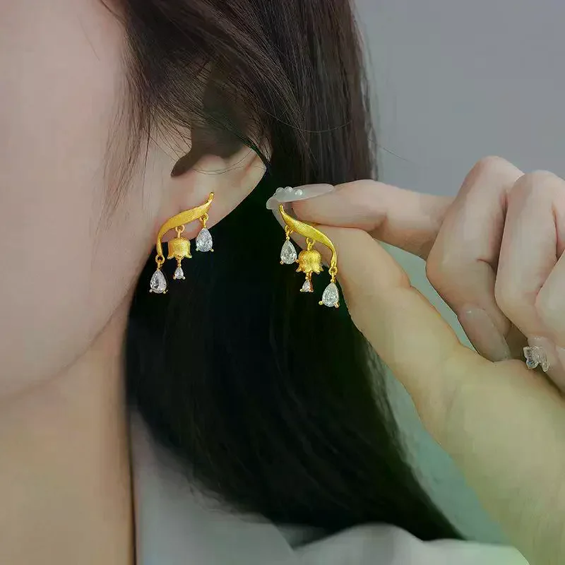 Womens Elegant Flower Stud Earrings Brushed Fresh Lily Of The Valley Earrings Water Droplet Earings Jewelry Gift