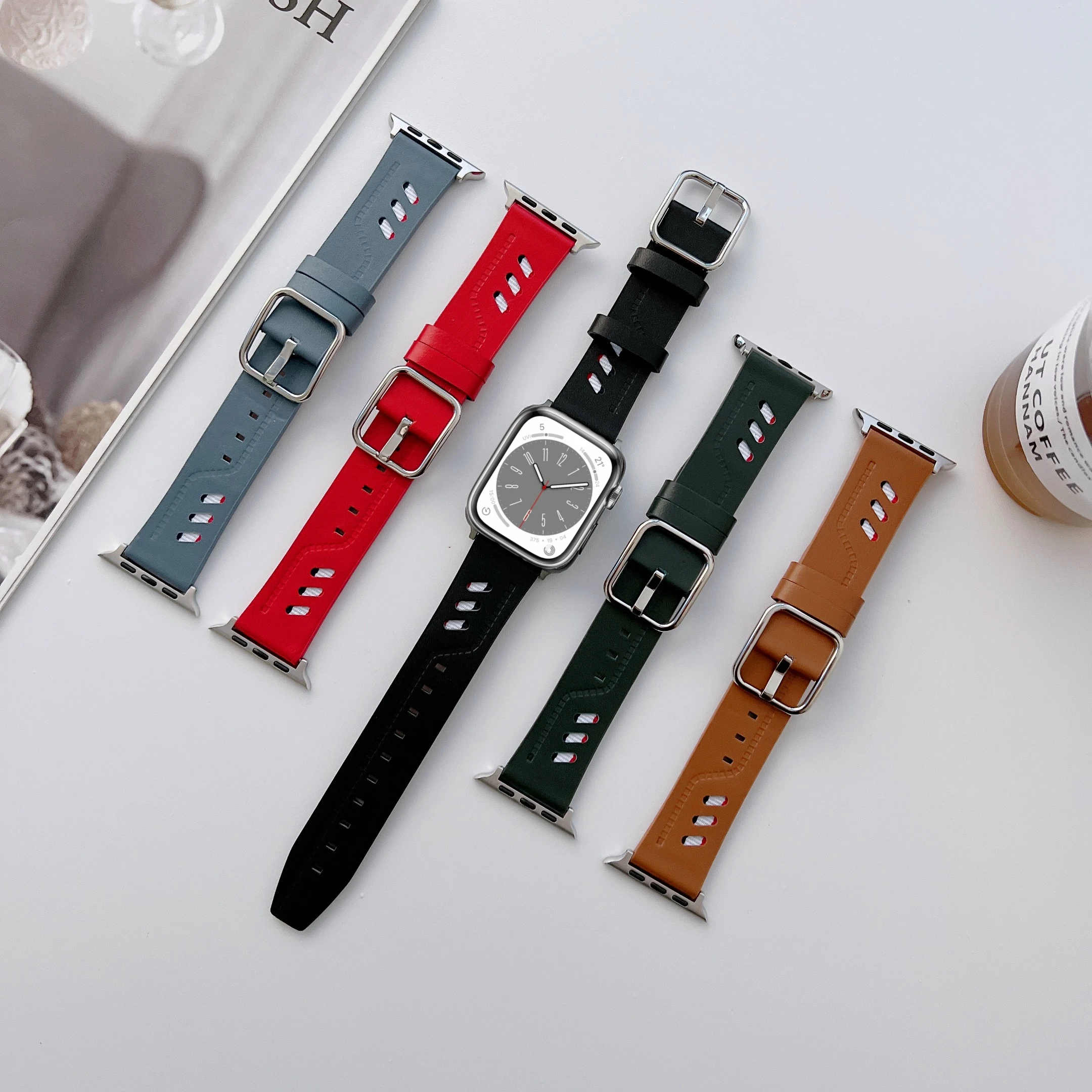 

Leather Strap For Apple Watch Band 49mm 45mm 41mm 44mm 40mm 42mm 38mm Breathable Bracelet Belt iWatch Series 8 7 6 5 4 SE Correa