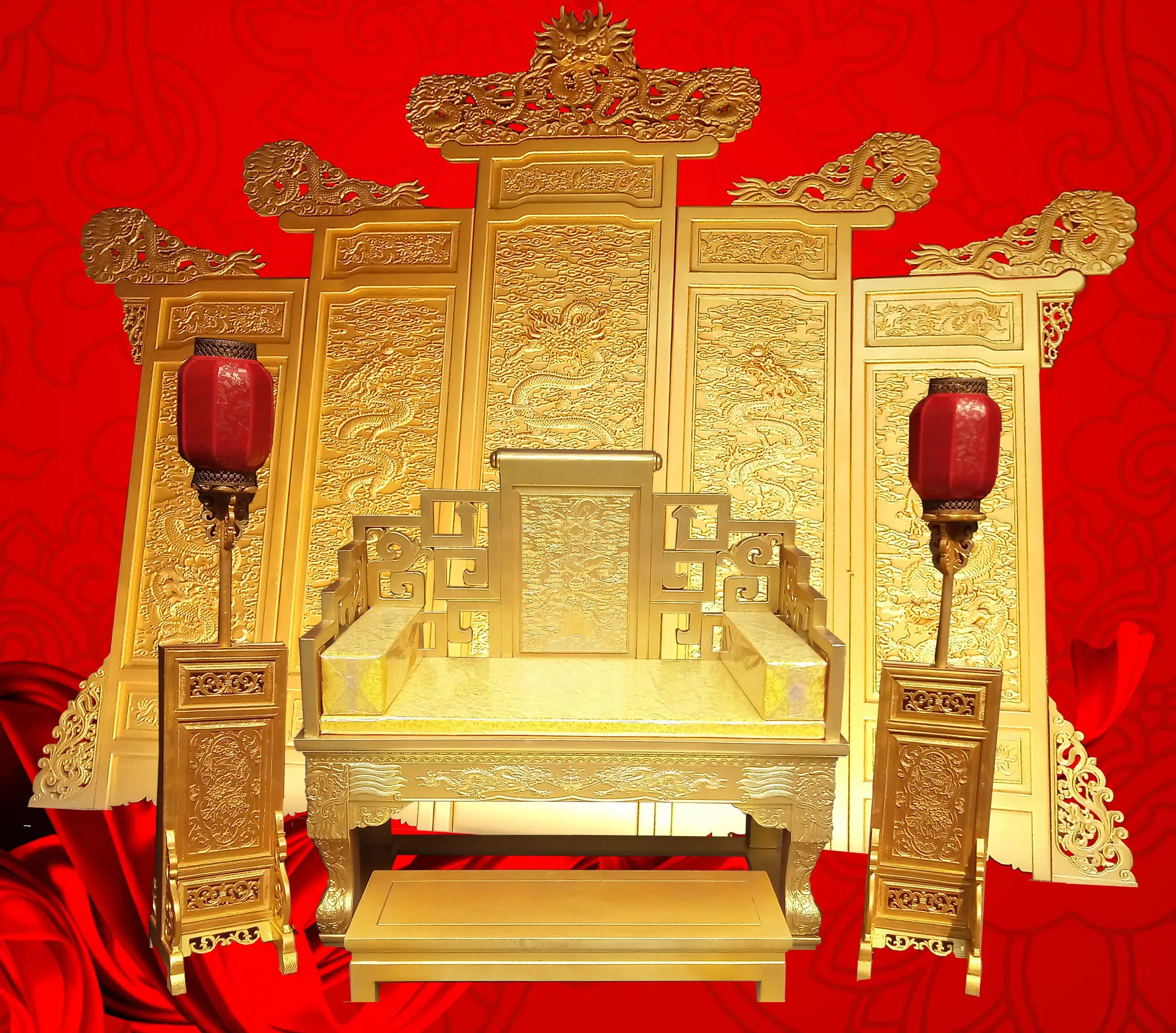 Golden solid wood dragon chair throne master chair meditation law seat lecture emperor dragon Dongyang wood carving