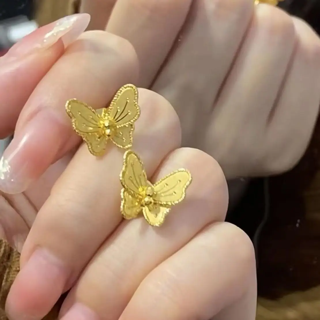 Exclusive design classic brushed rhinestone butterfly stud earrings - exquisite and versatile, perfect for giving 9999 gold