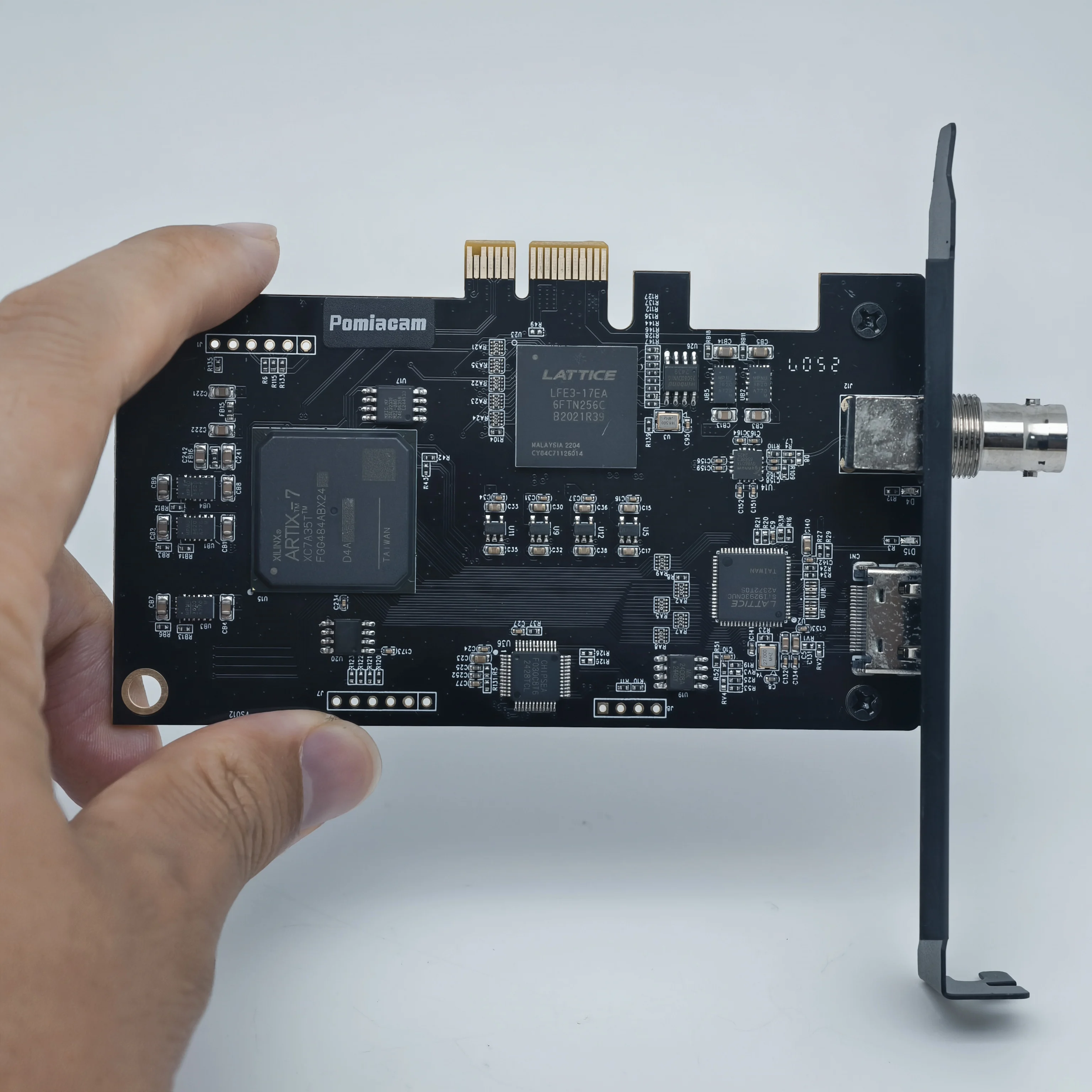 

Карта видеозахвата UC3520HS PCIe на базе FPGA с двумя портами HDMI/SDI 1080P60 для профессиональной прямой трансляции OBS, внутренняя карта