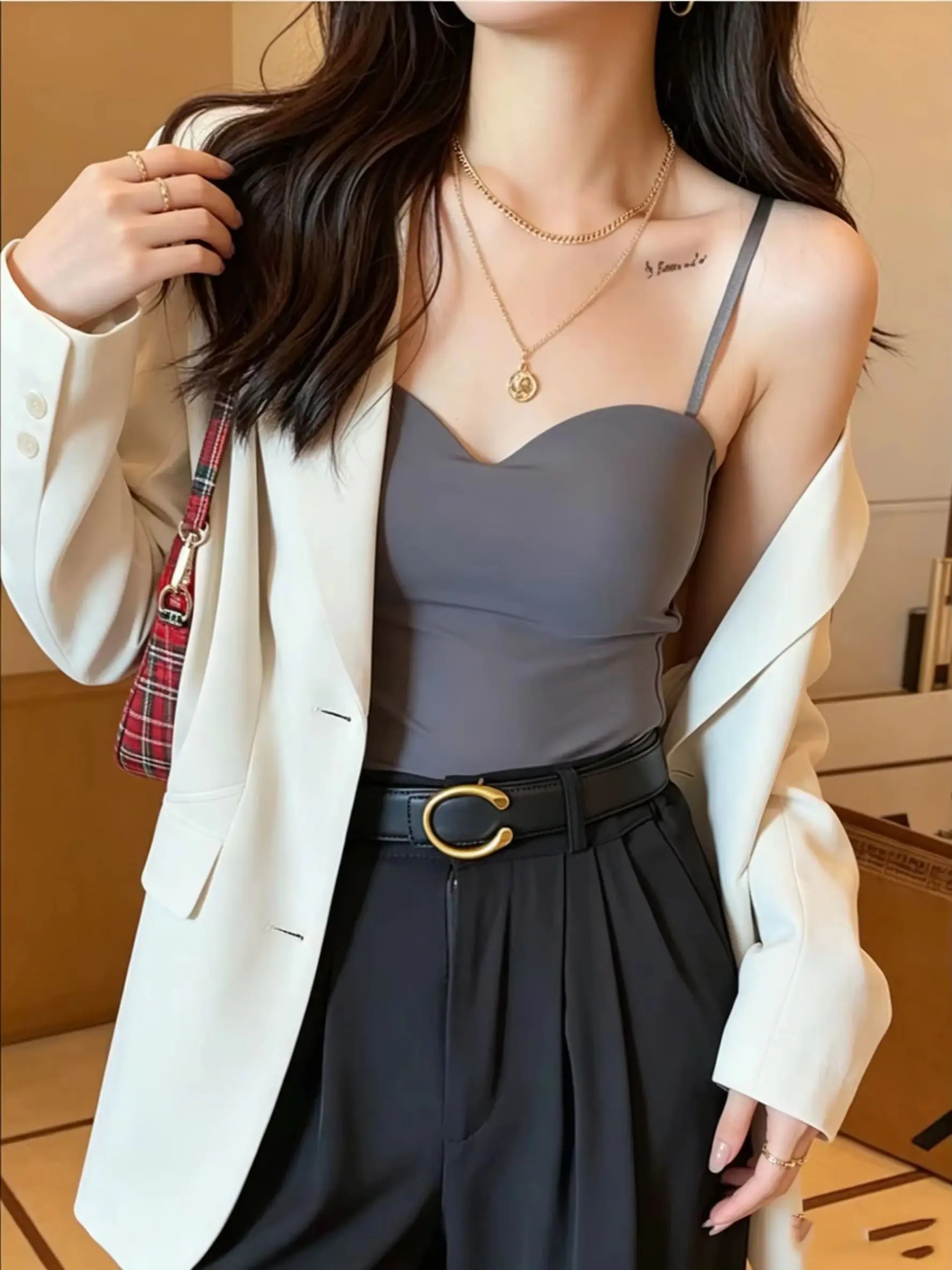 Women Tops With Built In Bra Ice Silk Tube Top Seamless Bra Femal Comfort Underwear Wirefree Padded Brassiere Sexy Crop Top
