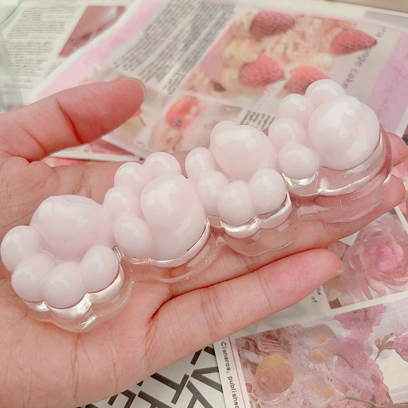 1pcs Fidget Cat Claw Quadruple Mini Squishy Toy Imitation Silicone Feel Cat Paw Stress Relief Squeeze Prop Party Festival Gifts