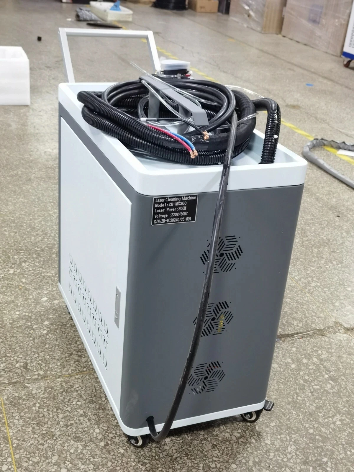 100W 200W 300W Laser Cleaning Machine Laser Rust Paint Oil Remover Laser Cleaner