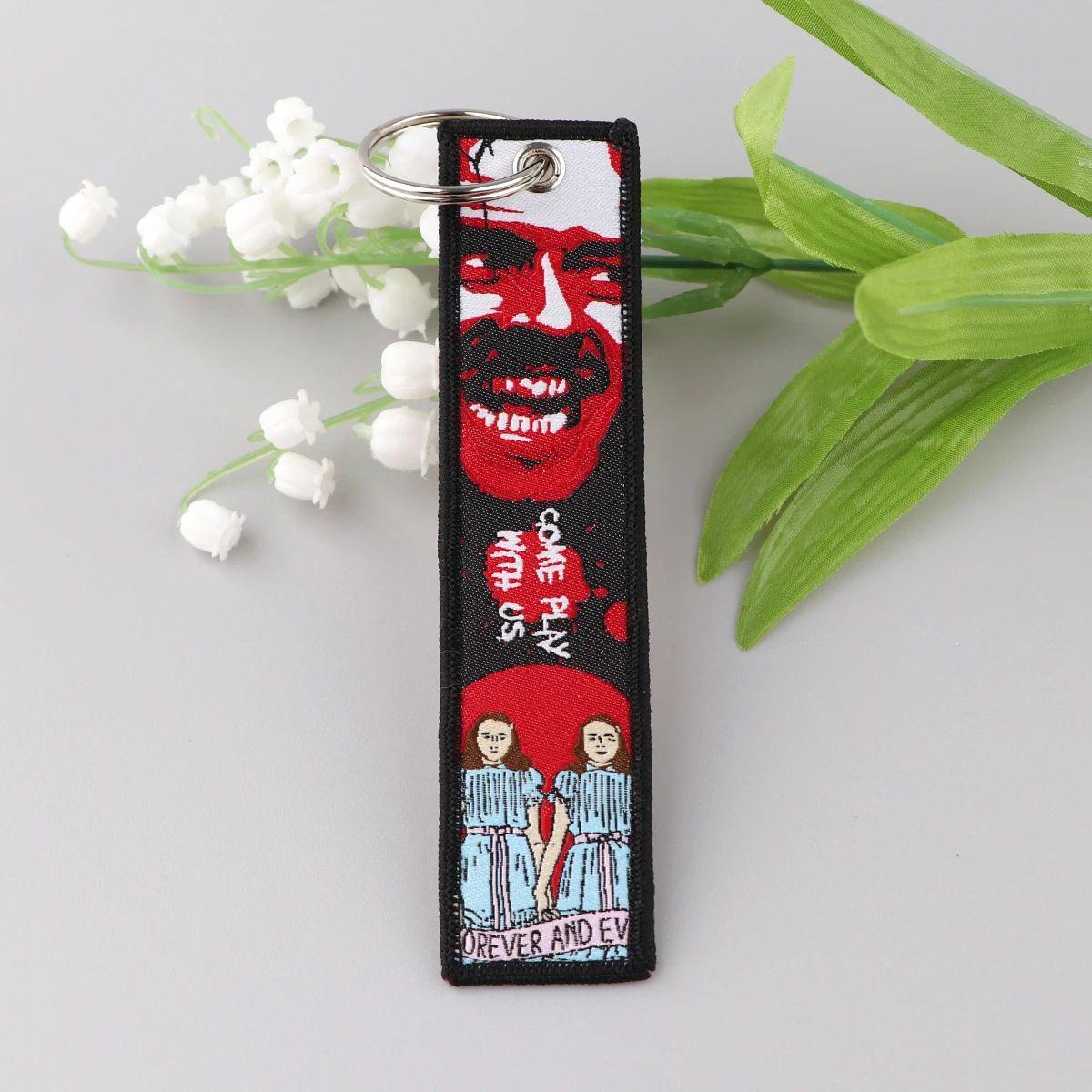 هالوين الرعب التطريز النفاثة العلامات القتلة العلامات الرئيسية الدراجات النارية سيارات المفاتيح للأصدقاء تزين حلقات المفاتيح اكسسوارات الهدايا