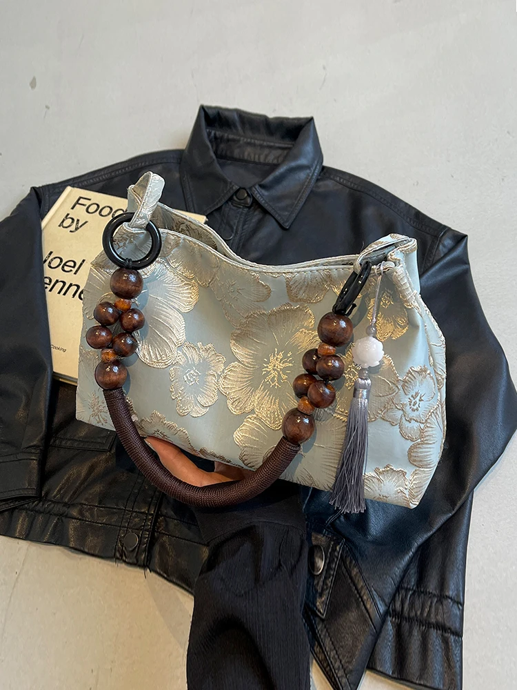 

Chinese Style Bag Women's Large Capacity Embroidery Bag 2025 New Trendy and Fashionable Commuting Shoulder Handheld Bucket Bag