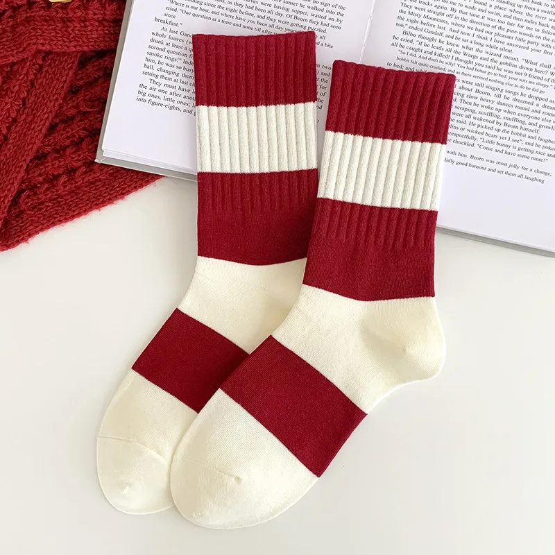 زوج 1/5 من الجوارب النسائية المصنوعة من القطن الخالص اللطيفة ذات القوس المتوسط وخطوط تحجب الألوان وقابلة للتنفس وبسيطة ومريحة