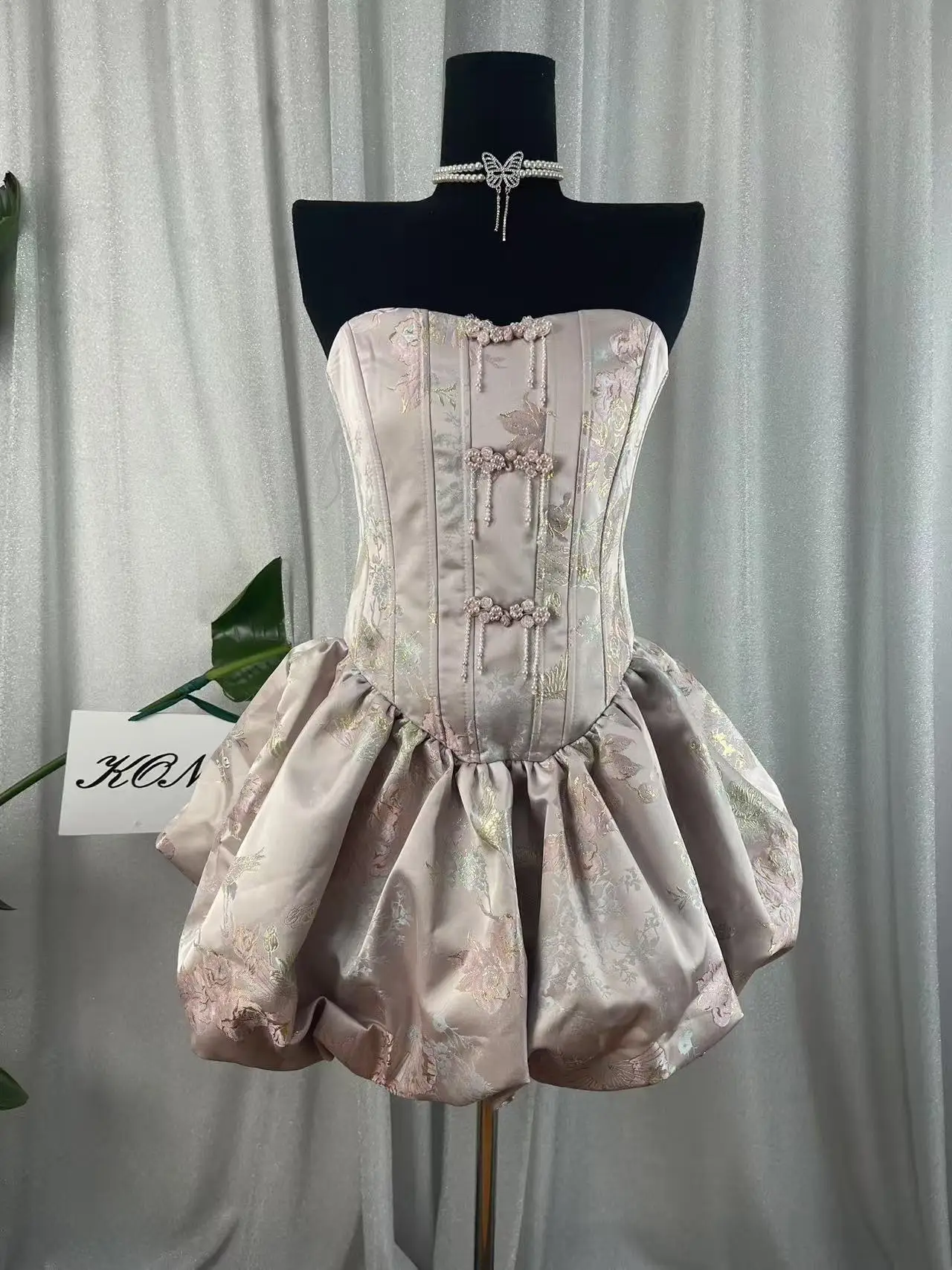 Nueva moda Sexy sin mangas estampado plisado Vestido corto para mujer diseño fiesta de cumpleaños vestidos de cóctel de celebridades traje de Club