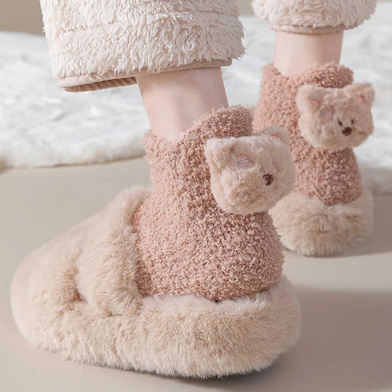 Calzini Laides Cartoon giapponese Kawaii 3D carino dolce divertente calzini alla caviglia inverno addensato caldo corallo velluto calzini da pavimento per ragazza