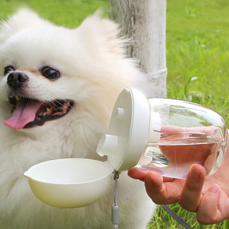 High Quality Portable Small Pet Water Bottle Outdoor High Temperature Resistant Travel Pet Water Cup