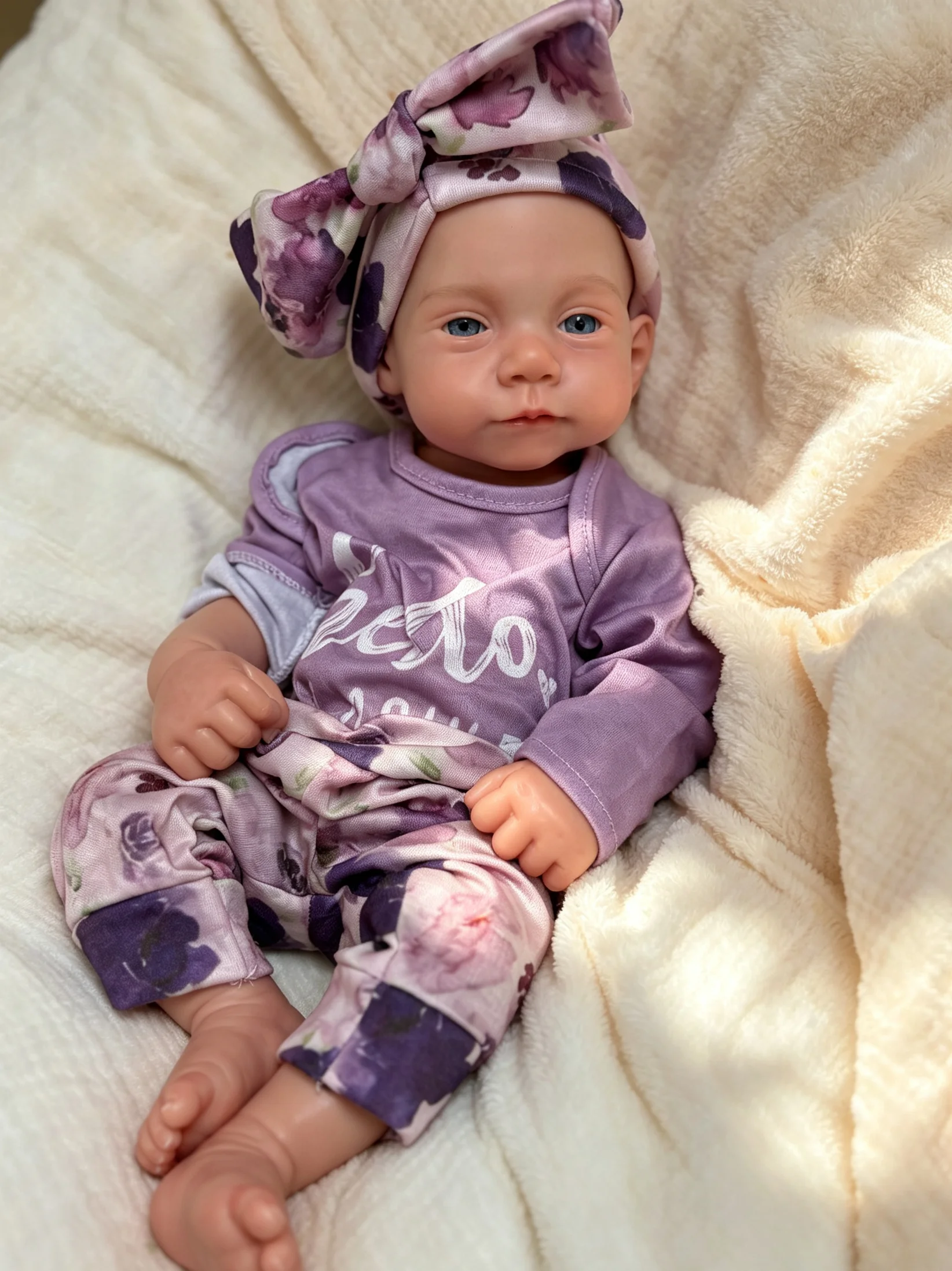 18‑Inch Full Silicone Collectible Doll, open Eyes Design, Lifelike Realistic Texture, Flexible Poseable Body for Display