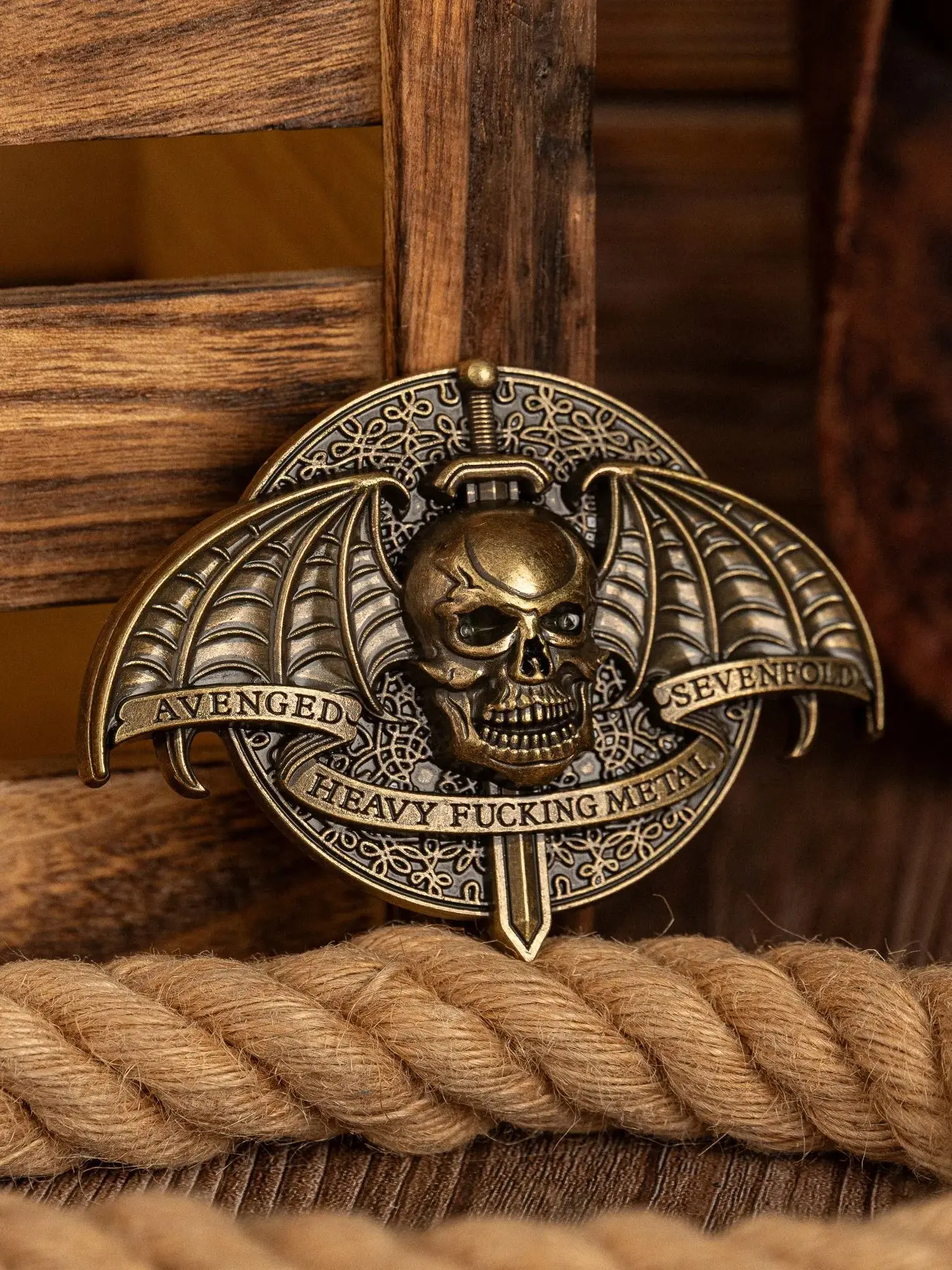 Boucle Feather Wings Skull Skull Series, une boucle de ceinture unique et polyvalente pour les hommes occidentaux