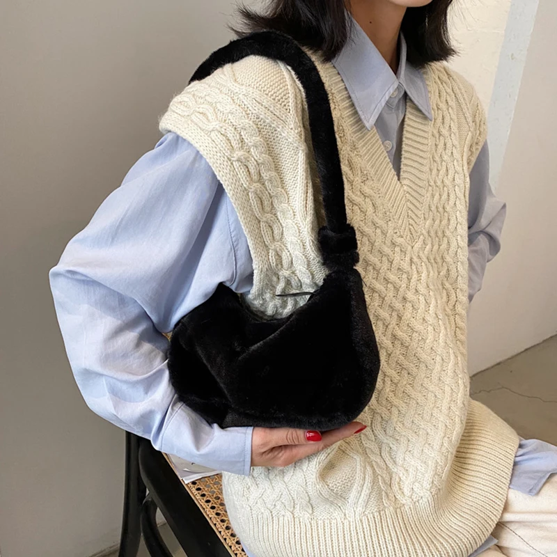 Women Soft Plush Hobos Shoulder Bags Winter Ladies Totes Bags Handbag Fashion Female Underarm Bag