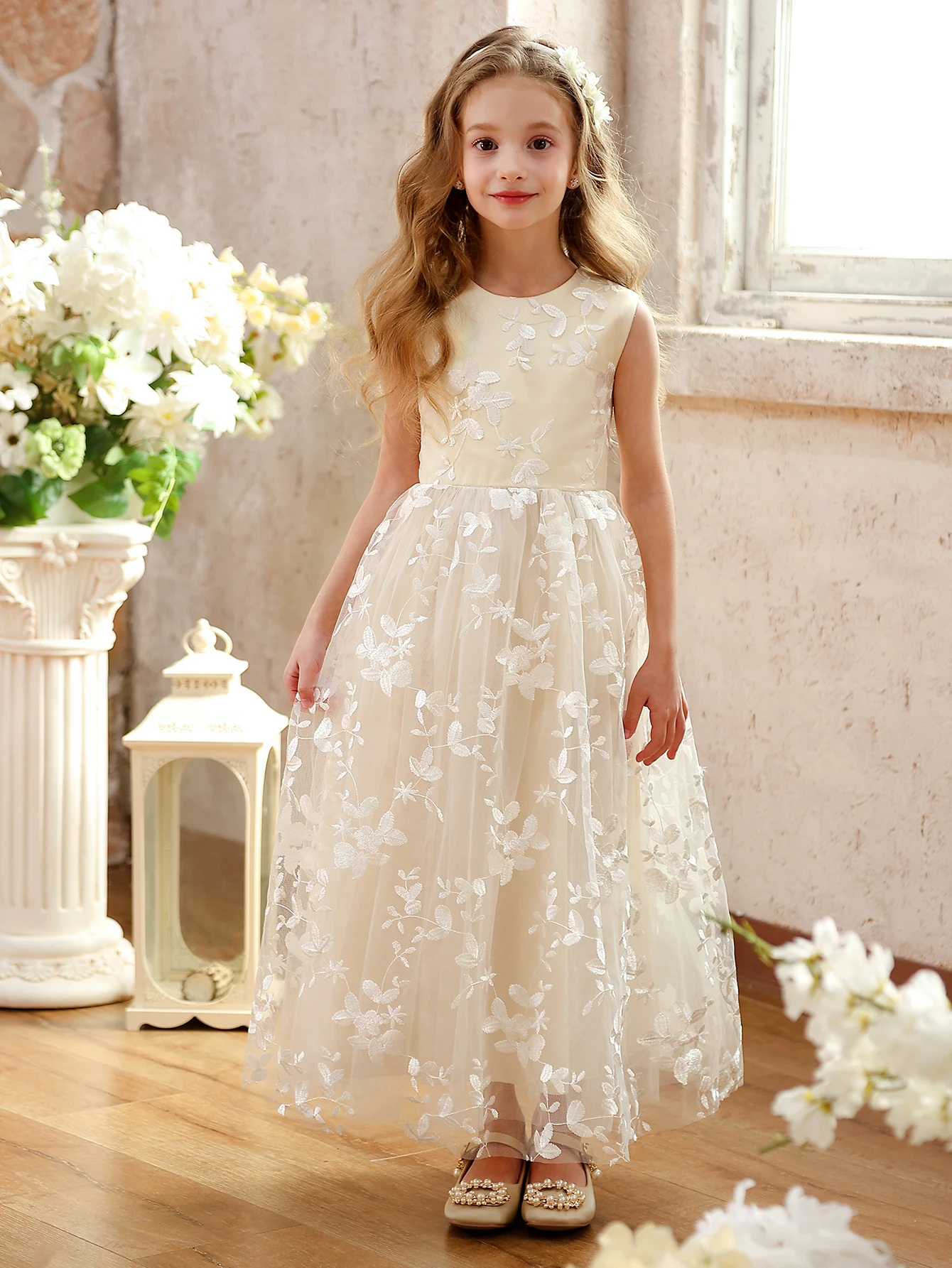

Girls Flower Girl Embroidery Flower Straight Dress Lace Daily Casual Elegant Princess Sleeveless Dresses