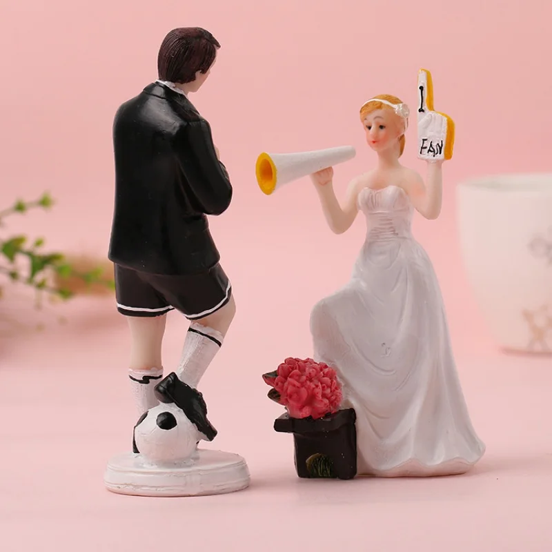 Wedding Decoration Ornaments Football Cheerleader Resin Man Ornaments Valentine's Day Gift