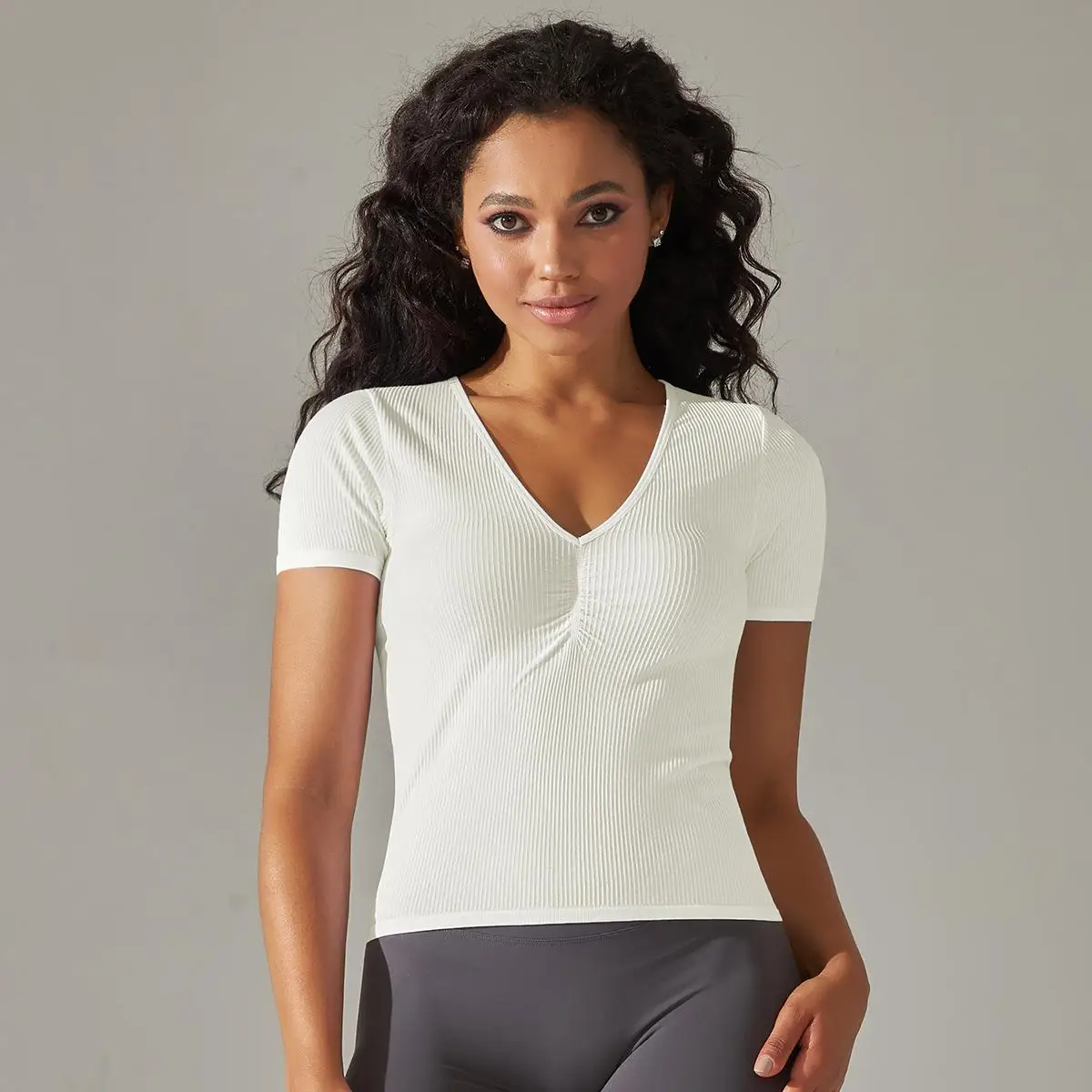 Seamless Knitting Yoga Sport Top For Women Deep V Neck Solid Color Short Sleeve T Shirts Women Running Fitness Yoga Clothes Tees