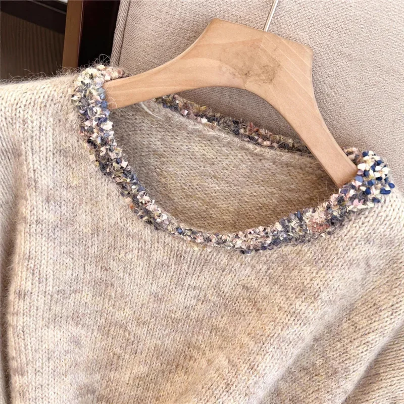 سترة نسائية كورية غير رسمية موديل 2025 برقبة دائرية سترة محبوكة مقسمة صلبة بلوفر أنيق عتيق للمكتب