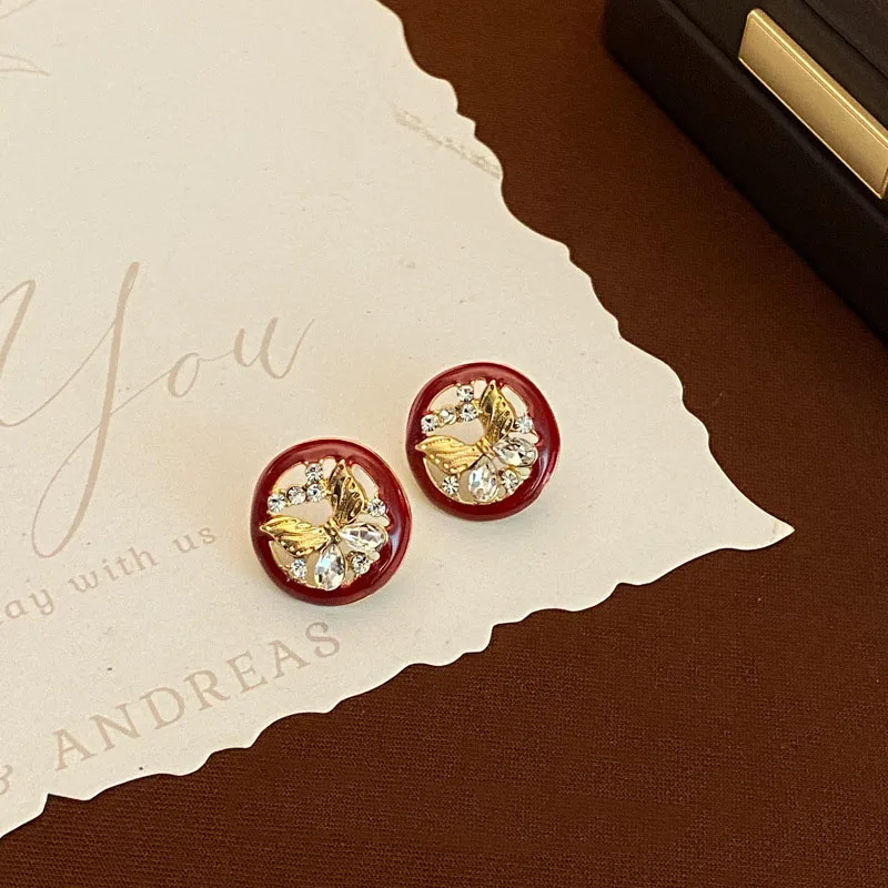 الذهب الأحمر اللون الفراشة أقراط جديدة الفرنسية الرجعية رائعة اللؤلؤ لطيف أقراط المرأة مزاجه مجوهرات عصرية