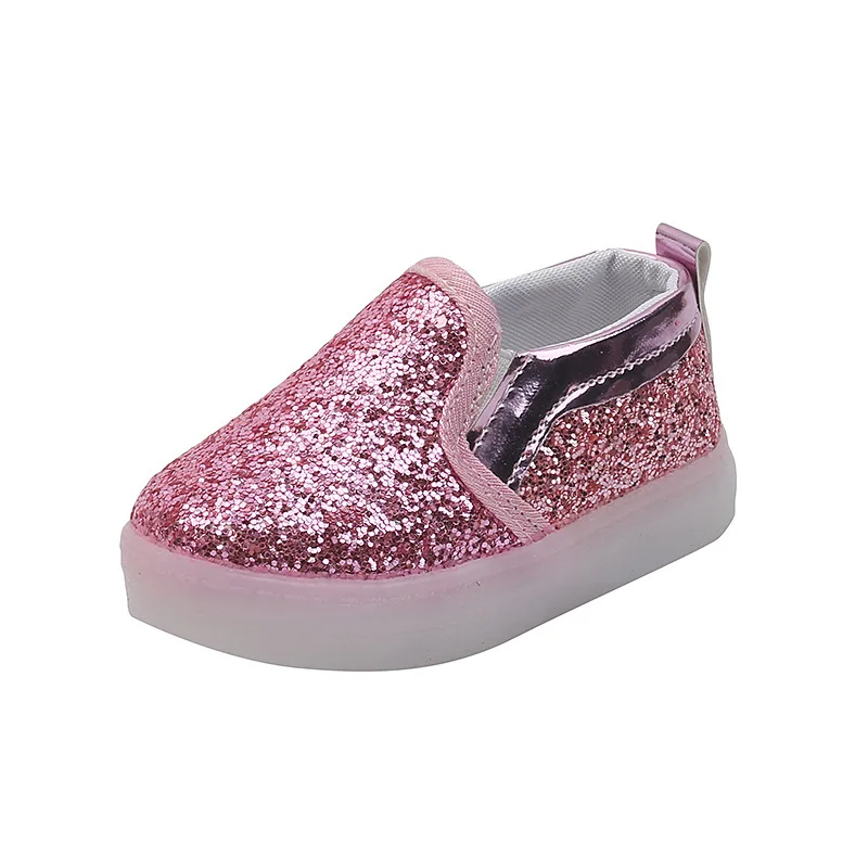 Children Glowing Casual Shoes Fashion LED Light Up Sneakers for Girls Boys Sequin Kids Shoes Soft Sole Anti Slip Board Shoes