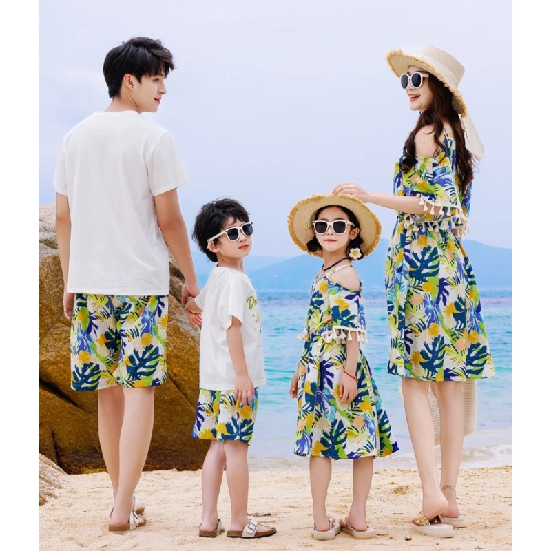 Vacation Family Matching Clothes Dad Son Two Piece Sets Mom Daughter Off Shoulder Tassel Dress Couple Beach Parent Child Outfit