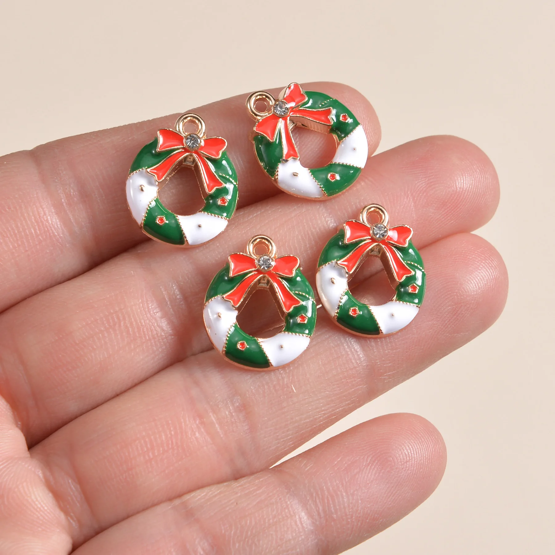 50pcs Enamel Christmas Bowknot Wreath Charms for Earrings Xmas Tree Necklace Bracelet Pendants DIY Jewelry Accessories