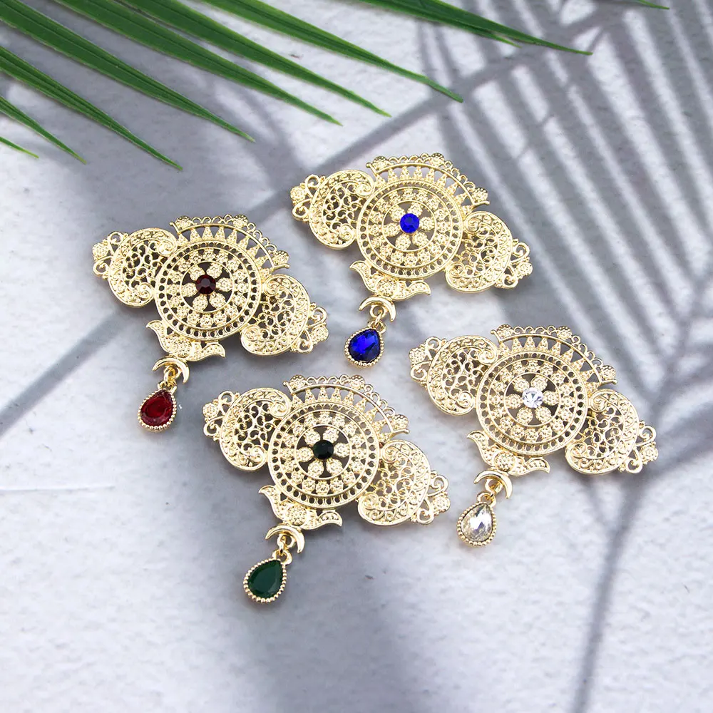 Sunspicems Elegent Arabic Women Brooch Gold Color Hollow Arabesque Traditional Wedding Bridal Jewelry Hijab Lapel Pins