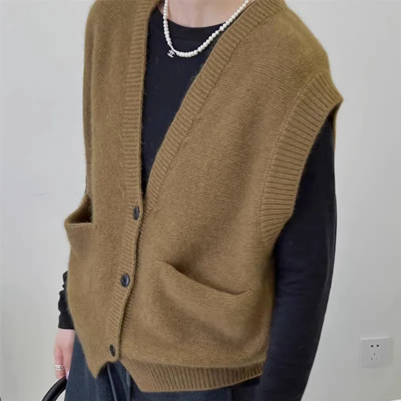 2024 Autumn and winter Cashmere Vest Women Cashmere Vest sweater knitted soft warm Women