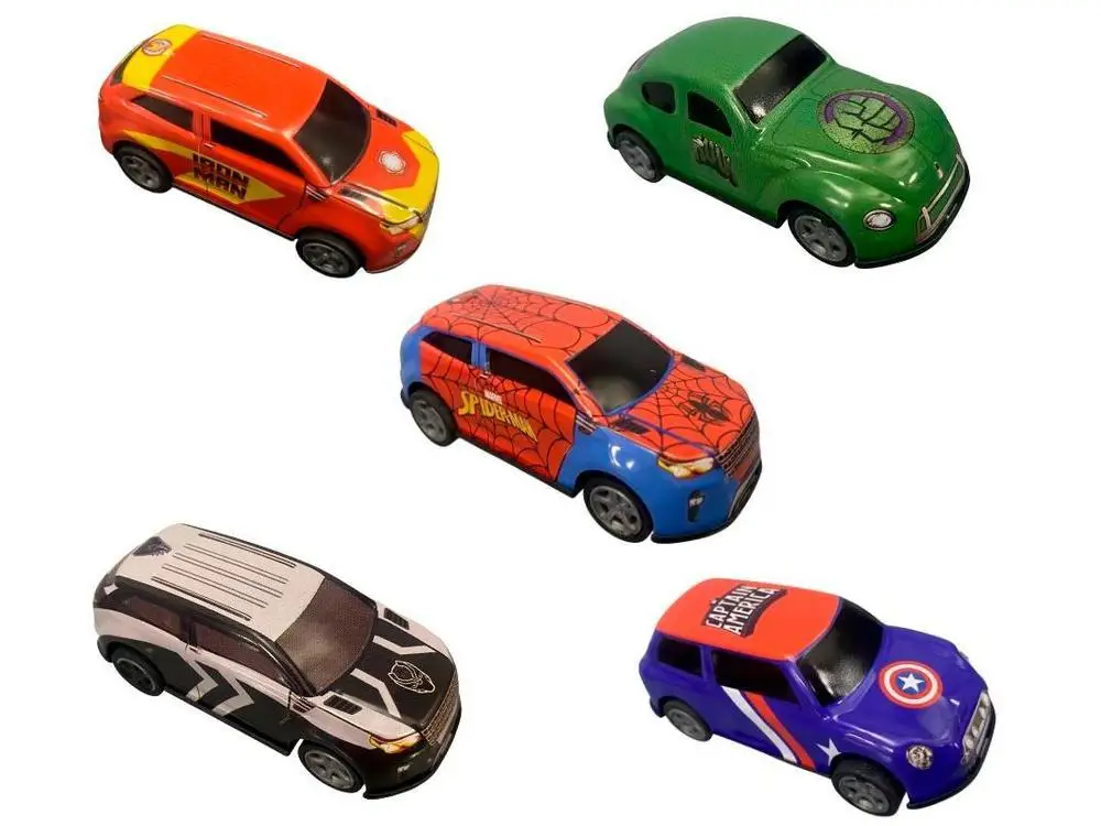 أعجوبة المنتقمون بطل عدة آلة