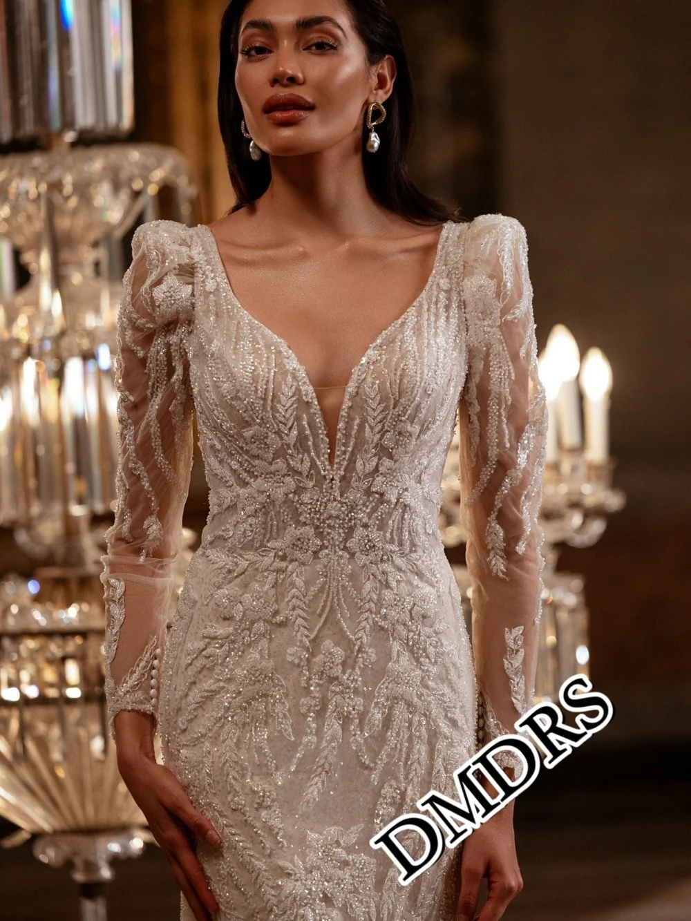 DMDRS Romantisches Langarm-Brautkleid, romantische A-Linie-Brautkleider mit V-Ausschnitt, bezaubernde, bodenlange Brautkleider mit Applikationen