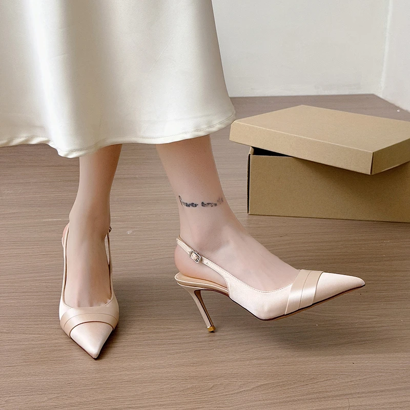 2025 femmes d'été marque femmes sandales à talons talons mode pantoufles pointues femmes élégantes talons formels Zapatos Mujer