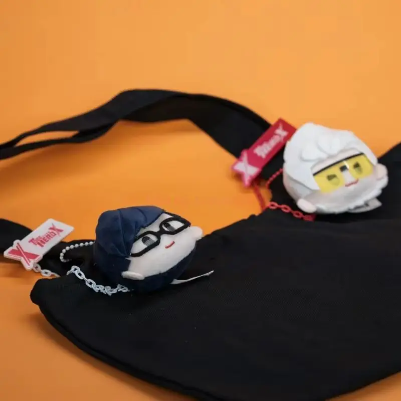 Quente genuíno em estoque para ser herói x animado pelúcia emblema série na moda caixa cega brinquedos decoração coleção presente surpresa de aniversário