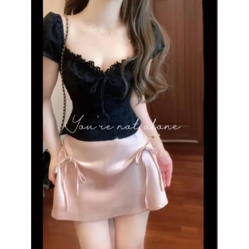 

Women's Summer Two-piece Set Lace Trim Square Neck Crop Top High Waist Satin Mini Skirt