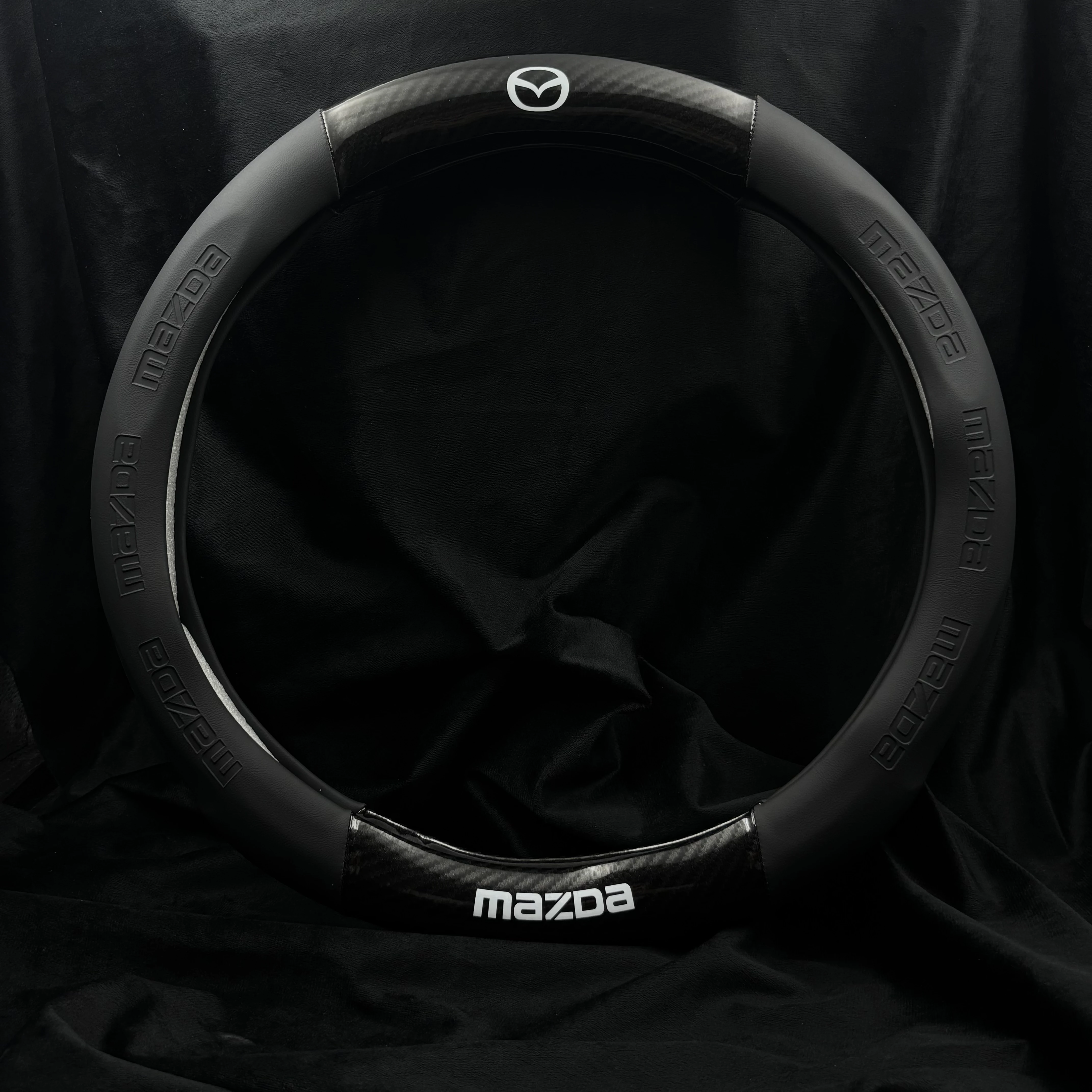

Для Mazda 3 5 6 SKYACTIV Axela Atenza CX30 CX5 CX8 CX9 MX5 RX8 RX7 BT50 Кожаный чехол на руль автомобиля из углеродного волокна, аксессуары