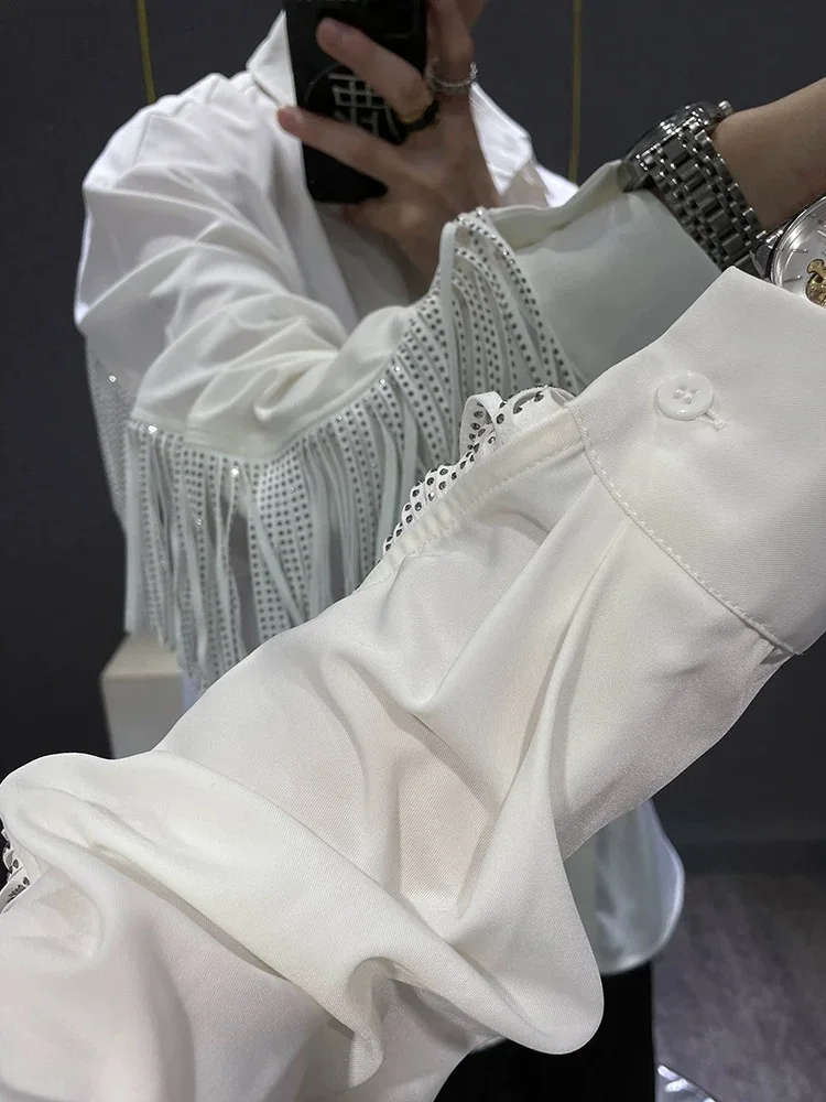 المتخصصة نمط الظهر شرابة الربط موضة أسود أبيض كم طويل قميص الرجال 2025 الصيف الشارع قمصان أنيقة غير رسمية