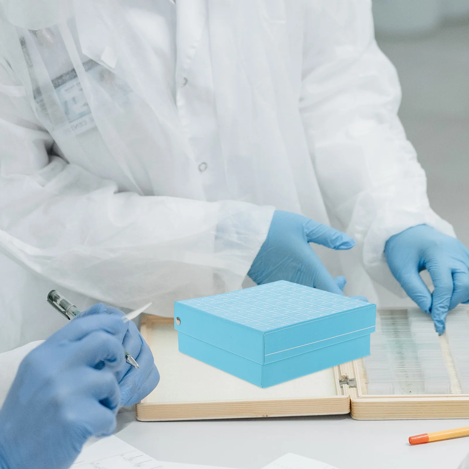 

Tube 81 Wells Microcentrifuge Container Storage Holder for Freezer Tube Storage Box For Freezer Lab Sample ganization