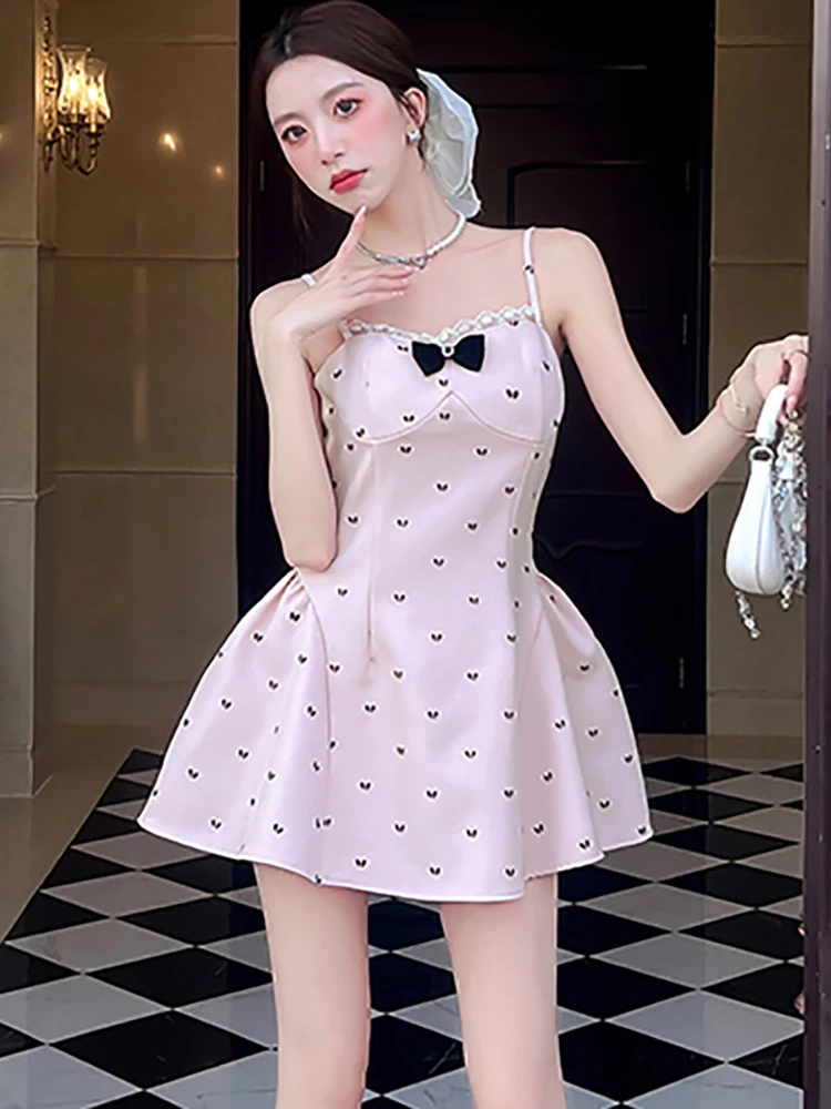 

2024 Розовое шикарное мини-платье с бантом и кружевом на бретельках, летнее элегантное облегающее повседневное платье Y2k, женское корейское модное праздничное платье