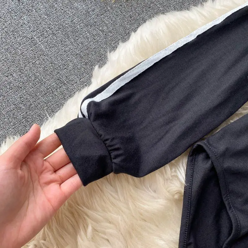 مقنعين سترة الملتصقة بأكمام طويلة تي شيرت المرأة الألوان المتناقضة ضئيلة تظهر رقيقة تصميم الشعور بلون الأساس القمم