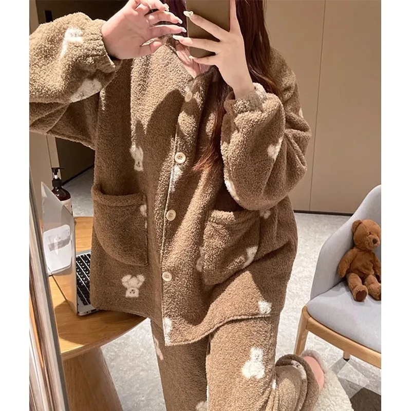 Coral Velvet New Pajamas Women\'s Winter Korean Version Ins Style Girls Cute Bear Sweet Thickened Homewear Set Christmas Birthday