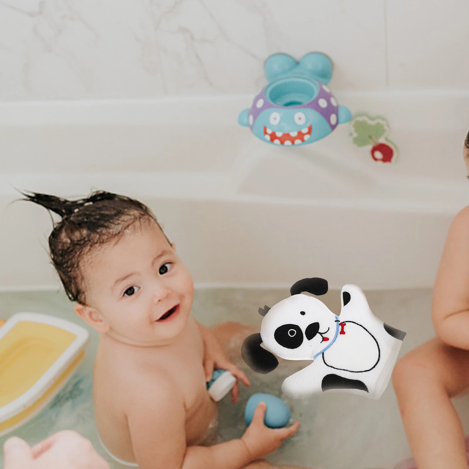 

Перчатки-скрабы с героями мультфильмов, детское банное полотенце, мягкие отшелушивающие варежки, забавный аксессуар для душа, очиститель для детского тела, кавайная нашивка, собака для малышей