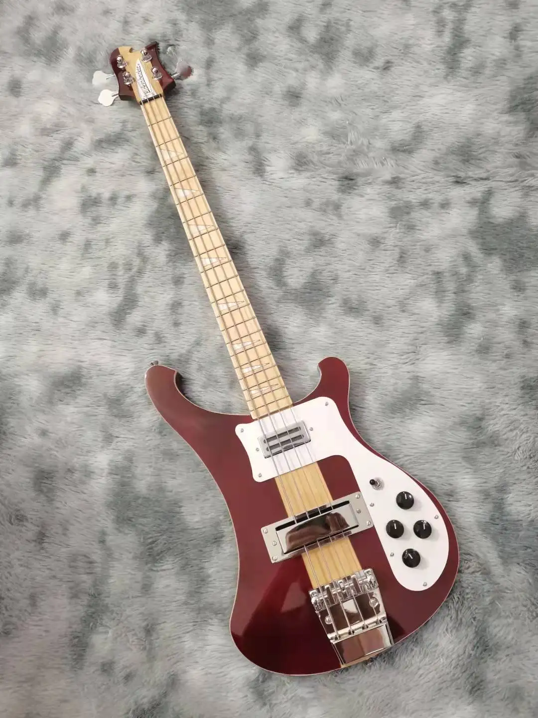 Factory Custom 4-String Electric Bass Guitar with Neck-Thru Body,Maple Fingerboard,Chrome Hardwares,2 Pikcups,Offer Customized